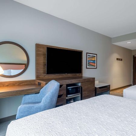 Hampton Inn Kansas City Southeast, Mo ภายนอก รูปภาพ