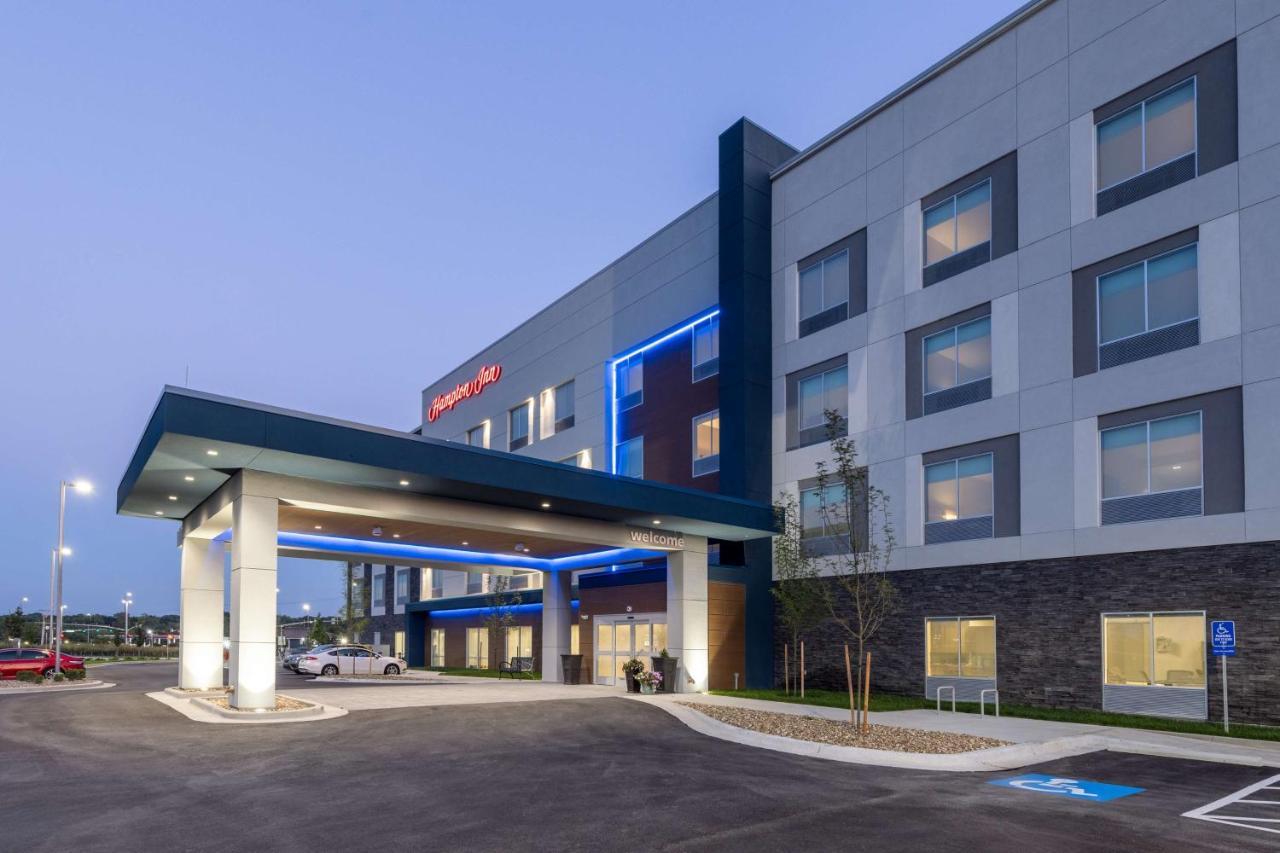 Hampton Inn Kansas City Southeast, Mo ภายนอก รูปภาพ