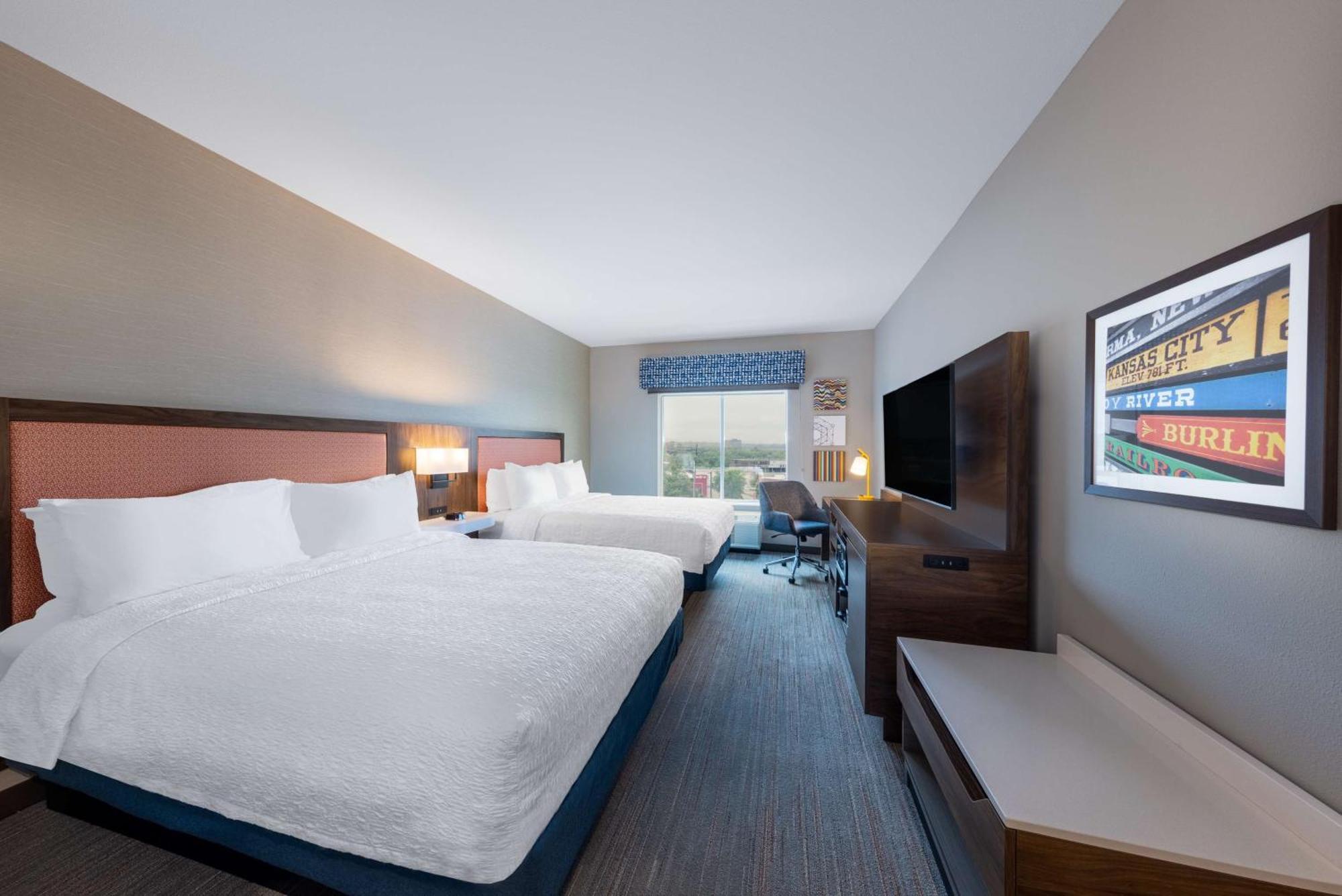 Hampton Inn Kansas City Southeast, Mo ภายนอก รูปภาพ