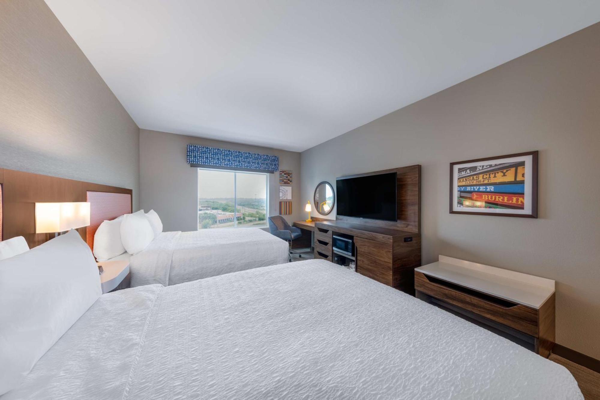 Hampton Inn Kansas City Southeast, Mo ภายนอก รูปภาพ
