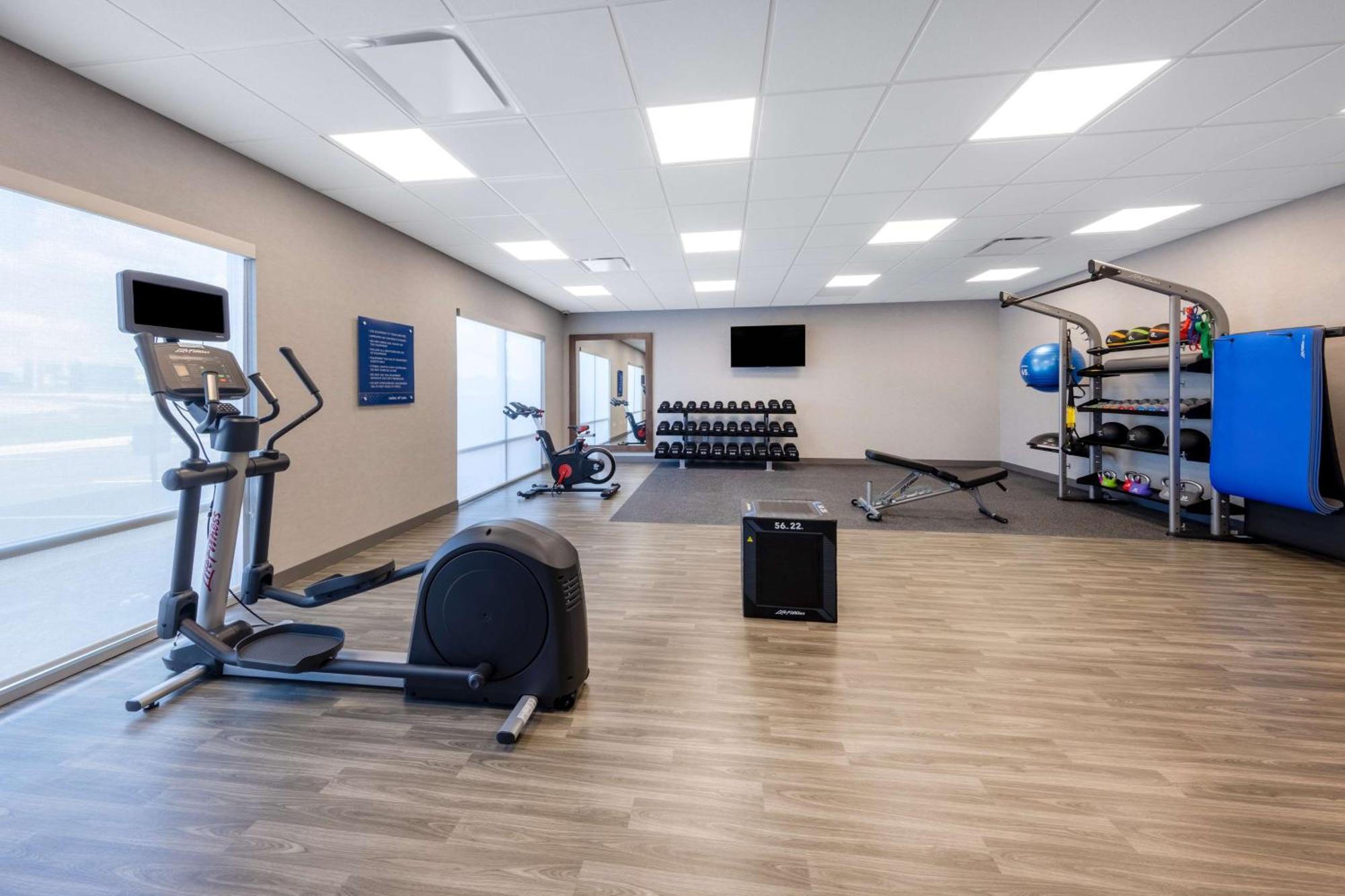 Hampton Inn Kansas City Southeast, Mo ภายนอก รูปภาพ