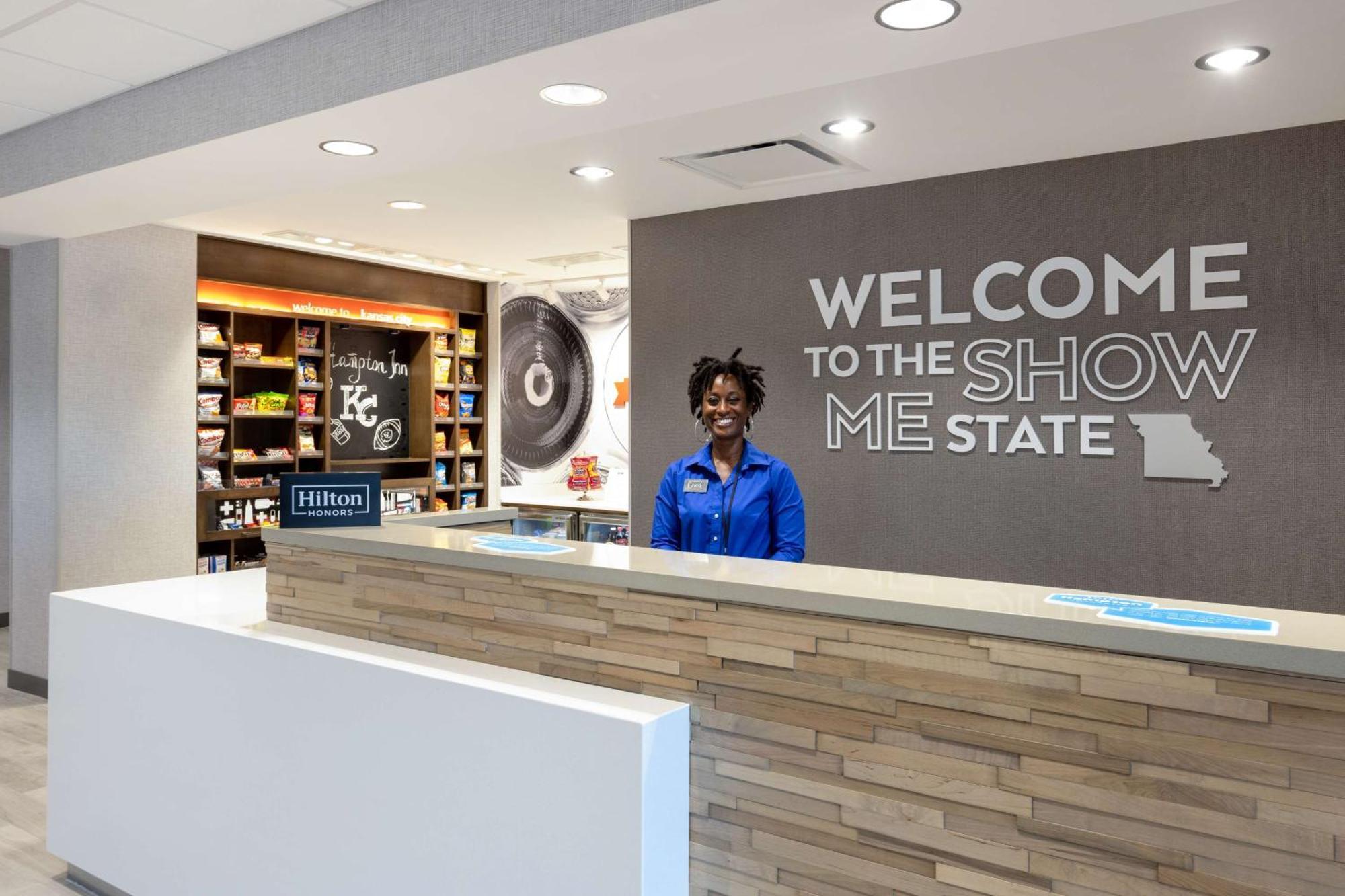 Hampton Inn Kansas City Southeast, Mo ภายนอก รูปภาพ